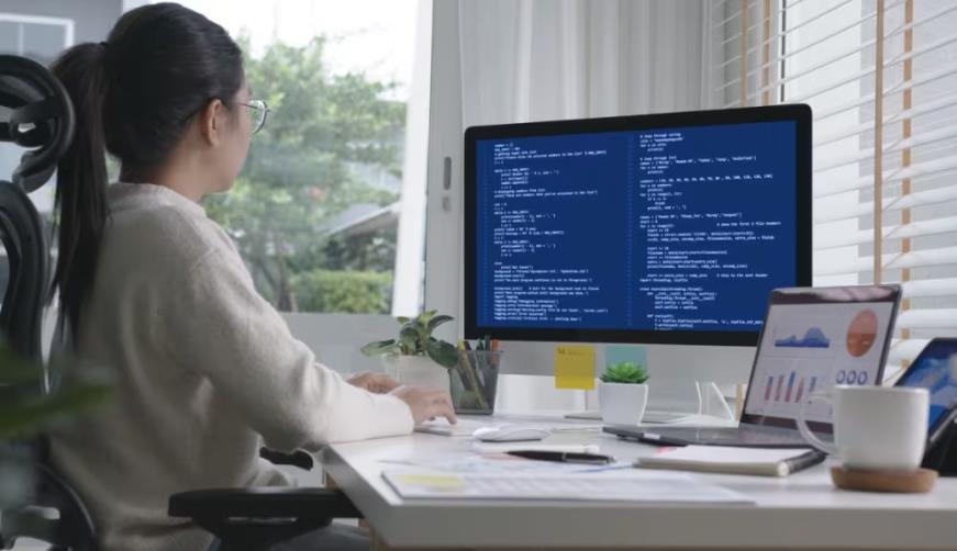 桂平市企业数字化解决方案：机器学习赋能商业模式升级的核心路径